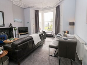 Living area - Grand View, Tynemouth (North Shields)