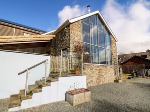 Exterior - The Barn at Glanoer, Hundred House (Llandrindod Wells)