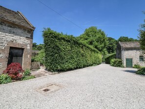 Property grounds - The Studio, Parwich - Cozy Retreat (Ashbourne)