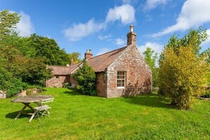 Exterior - Old Smiddy Cottage, Haddington (Dunbar)