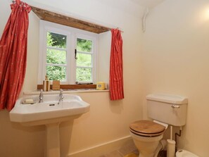 Shower - Keepers Cottage, Devizes (Devizes)