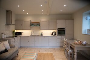 Dishwasher - Charming The End, Langport Retreat (United Kingdom)