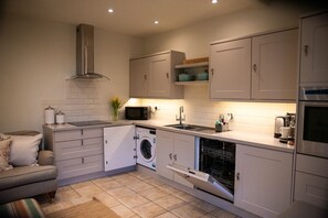 Dishwasher - Charming The End, Langport Retreat (United Kingdom)