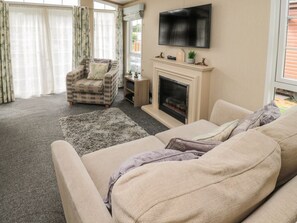Living area - Lemon Tree lodge is in Felton. (Morpeth)