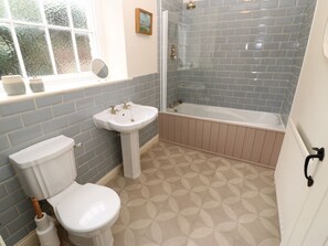 Shower - Old Workhouse Cottage, Stanhope (Bishop Auckland)