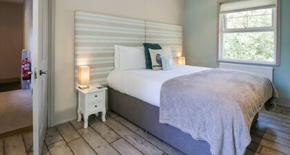 Saxon Lodge Cottage, Felixstowe, Suffolk