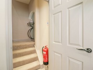 Interior - Saxon Lodge Cottage, Felixstowe, Suffolk (Felixstowe)
