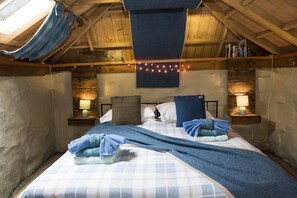 Room - Tigh Bhisa Blackhouse, Tolsta Chaolais (Timsgearraidh)