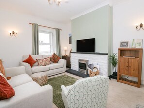 Living area - 3 Nixon Terrace, Cumbria 2 bed (Maryport)