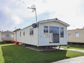 Exterior - Carvan Cp10 (Prestatyn)