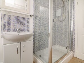 Shower - Courtyard Cottage, Chittlehampton (Umberleigh)