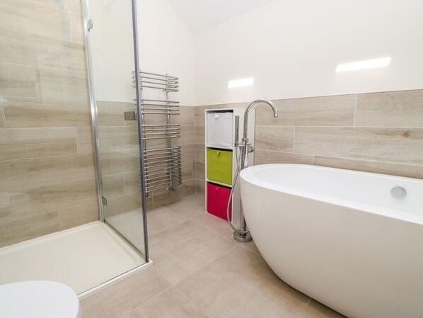 Shower - Larch House, Appleby-In-Westmorland (Penrith)