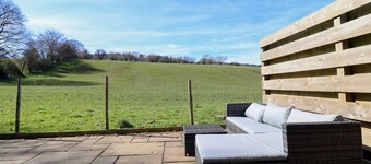 The Stables, Tafarn-Y-Gelyn
