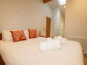 Room - 1 Hedgerows Lanreath, Cornwall (Looe)