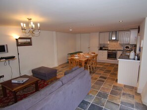 Interior - The Barn: A Cozy Retreat in Tregoodwell (Camelford)