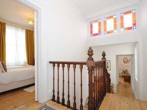 Interior - Duncombe in Teignmouth, Devon. (Teignmouth)