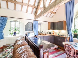 Private kitchen - St.Mary's, Tal Y Llyn (Tywyn)