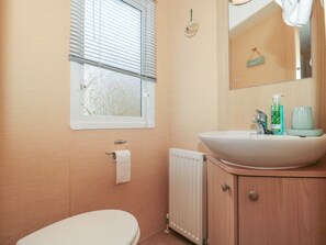 Shower - Bayview 23 in West Quantoxhead (Taunton)