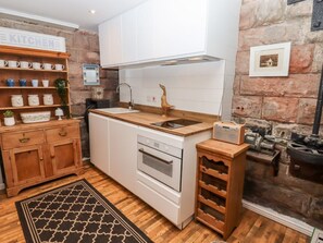 Private kitchen - Horton Lodge Boathouse, Rudyard Lake (Leek)