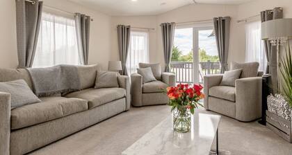 The Cotswold Holiday Lodge, Evesham
