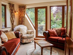 Living area - Pool Barn, Craven Arms (Craven Arms)