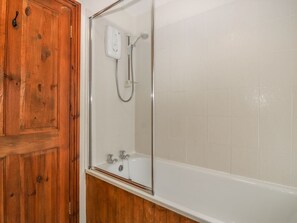 Shower - The Cider Barn, Teignmouth (Newton Abbot)