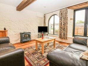 Living area - The Cider Barn, Teignmouth (Newton Abbot)