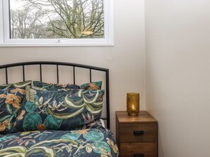 Room - 15 The Park, Kilkhampton. WiFi (Bude)