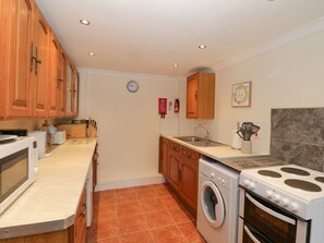 Private kitchen - The Old Coach House, Penmaenmawr (Penmaenmawr)