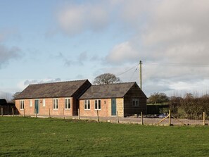 Exterior - Swallow Barn, Myddle (Shrewsbury)