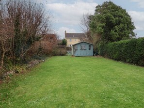 Property grounds - Sunnymead in Bickington, Devon (Barnstaple)
