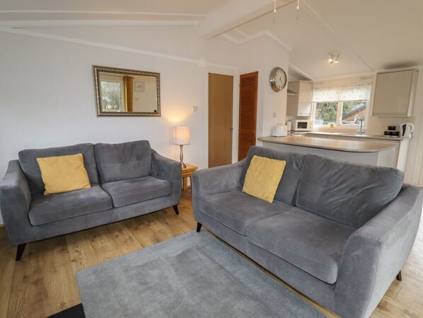 Living area - Wayside Lodge in Aston On Clun (Craven Arms)