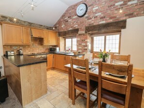 High chair - Fletchers Barn, Alderwasley (Belper)