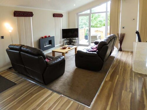 High View Lodge with En-suite and Pool