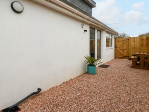 Terrace/patio - Beagle Cottage, Fraddon (St. Columb)