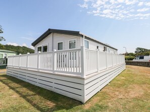 Exterior - 69 The Paddocks, Pendine (Carmarthen)