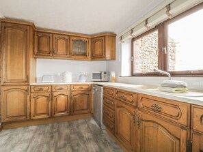 Dishwasher, high chair - Woodhead Farm Cottage, Penrith (Penrith)