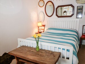 Room - Pencliffe, Boscastle (Boscastle)