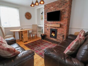 Fireplace - Ty Pen Y Bryn in Conwy, 2 bed. (Conwy)
