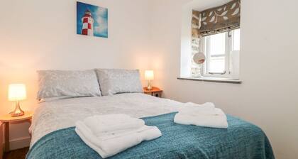 Snowdrop Cottage, Llantwit Major