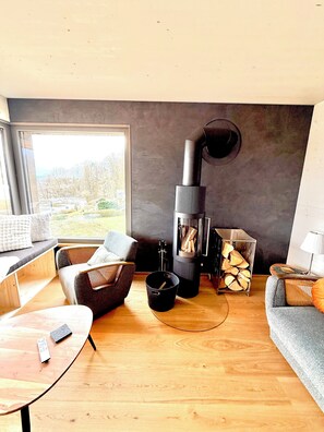 Living area - Apartment with dream location and distant views in Amberg/Mariahilfberg (Amberg)