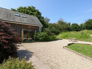 Terrace/patio - Shepherd Oak Retreat in Elwell (Weymouth)