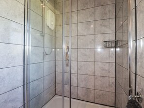 Shower - The Station Flat, St Newlyn East (Newquay)