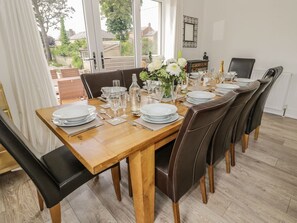 Dining - Manor House, Warkworth (Warkworth)