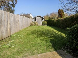 Property grounds - Gerallt, Morfa Nefyn (Pwllheli)