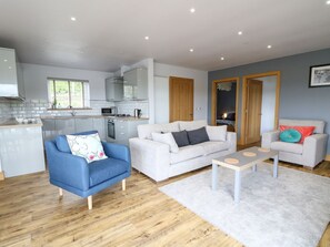 Living area - Llyn Cae Ty Nant Fishery Holiday Let, Llangeitho (Lampeter)