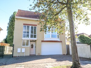 Exterior - Mead House, Darlington (Darlington)