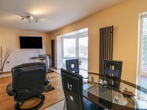 Dining - Mead House, Darlington (Darlington)