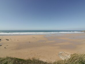 Beach nearby - Fistral Watch, Newquay (Newquay)