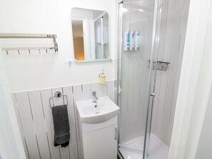 Shower - Cosy Cottage in Harvington, Harvington (Evesham)